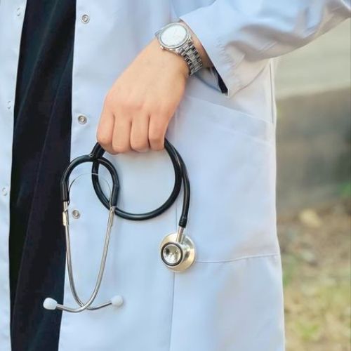 Doctor DP – A professional profile picture representing the medical field with confidence and care