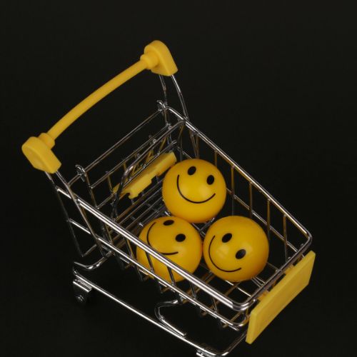 Smile DP – A cheerful and radiant profile picture capturing pure happiness and positivity.