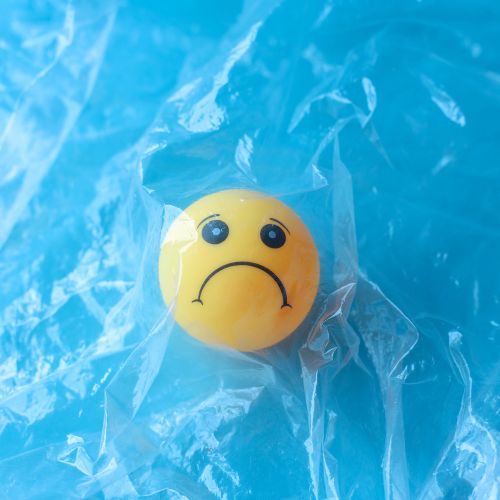 Smile DP – A cheerful and radiant profile picture capturing pure happiness and positivity.