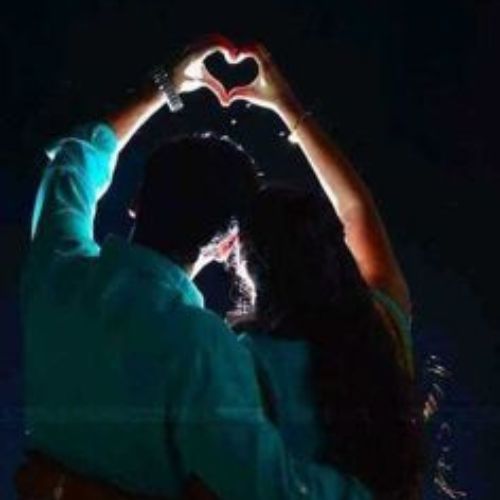 Love DP – A romantic and affectionate profile picture reflecting deep emotions and love