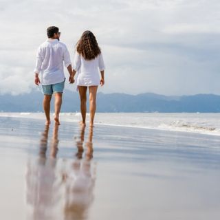 Romantic Profile Love DP – Express Your Feelings with a Heartfelt Image