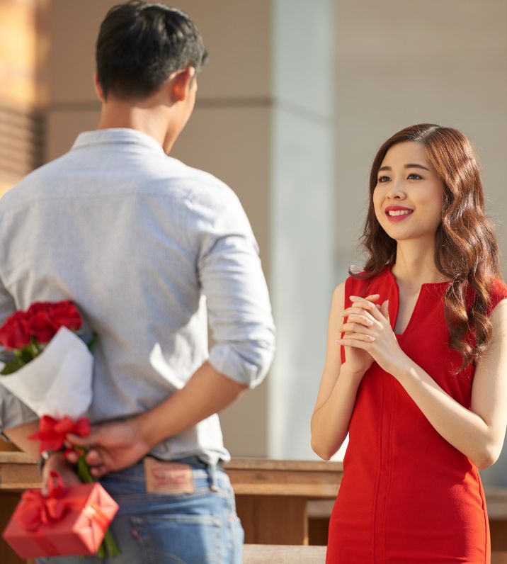 Romantic Profile Love DP – Express Your Feelings with a Heartfelt Image